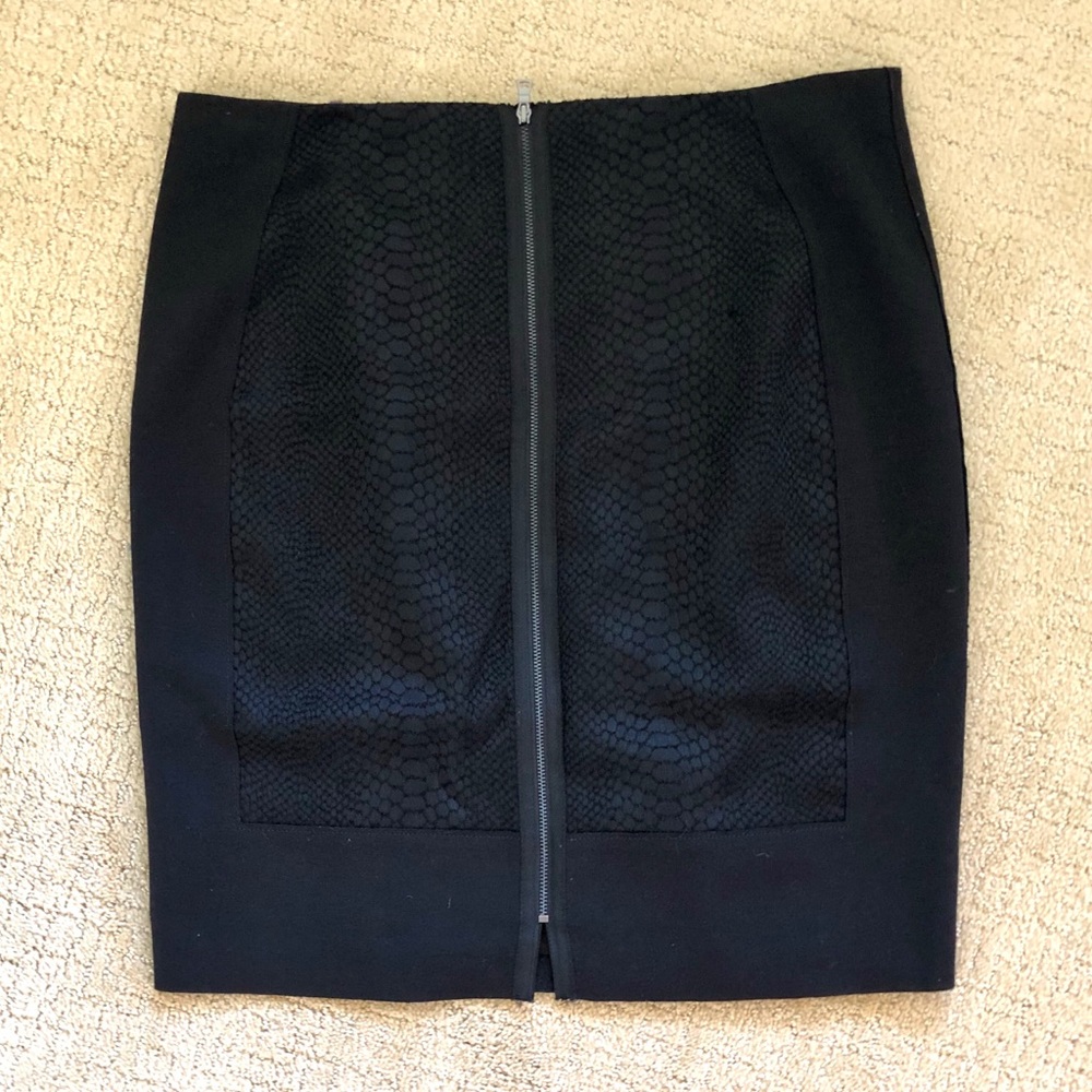 Tahari Exposed Back Zipper Pencil Skirt